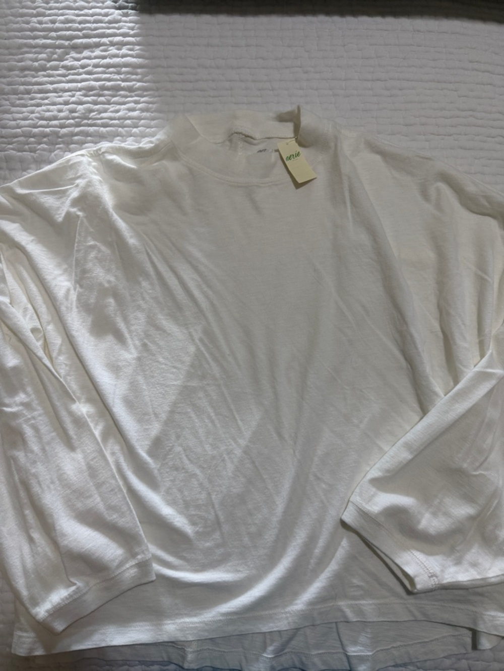aerie White Long-Sleeve Crewneck Top